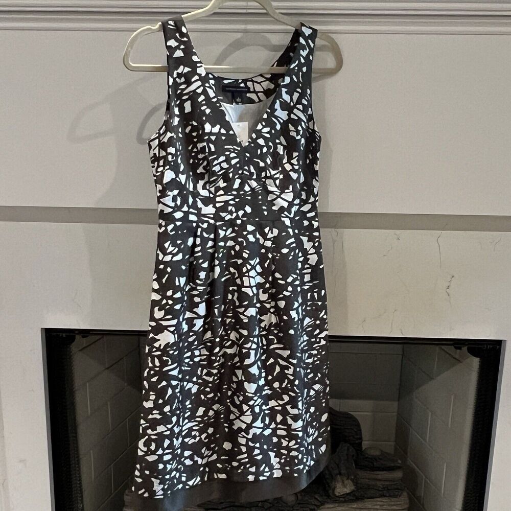 BANANA REPUBLIC Silk Dress Size 2 Brown Ivory Print V Neck Sleeveless